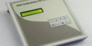 Microprocessor Based Conductivity Meter With TDS & Temperature