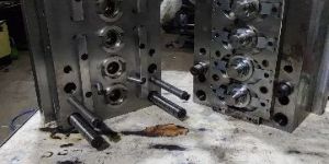 Cap and Closure Mould