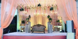 Anniversary Party Flower Decoration Services