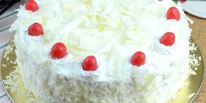White Forest Cake
