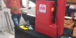 Hydraulic Riveting Machine