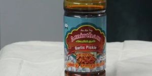 Garlic Pickle