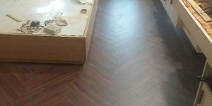 Wooden Herringbone Pattern Floorings
