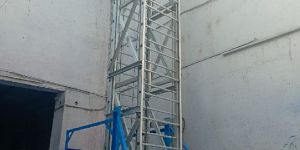 Aluminium Tiltable Tower Extension Ladder