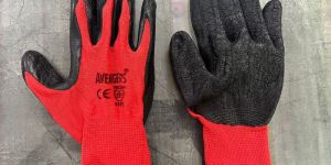 Nitrile Rubber Hand Gloves