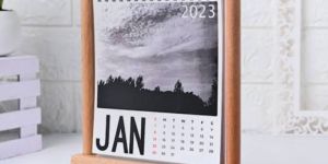 Calendars Wooden Hanger