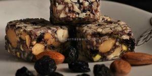 BLUEBERRY DRYFRUIT PAAK