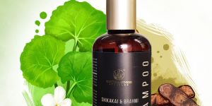 Shikakai and Brahmi Hair Growth Shampoo