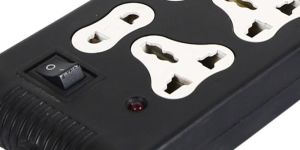 8 Pin Universal Socket Power Strip Cable