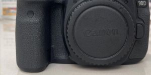Canon Eos 90d DSLR Camera