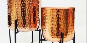 Hammered Copper Planter with Stand