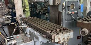 Used Universal Milling Machine