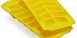 Plastic Ice Cube Tray