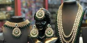 KUNDAN BRIDAL JEWELLERY SET