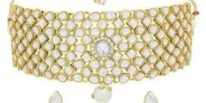 White Kundan Necklace Set