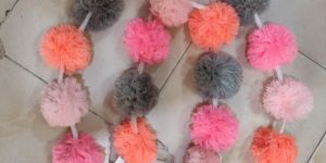 Pom - Pom Garlands