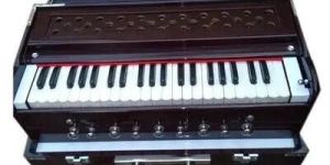 Rose Wood Harmonium