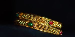 Gold Plated Kundan Stone Bangles