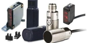 Omron Photoelectric Sensor