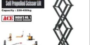 Self Propelled Scissor Lift