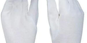 White Disposable Hand Gloves