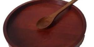 Wooden Round Plate Set