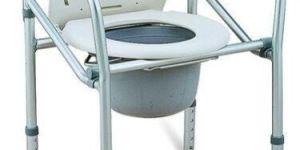 Commode Chair
