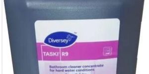 Diversey Bathroom Cleaner
