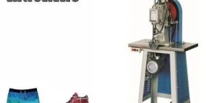Automatic Riveting Eyelet Machine