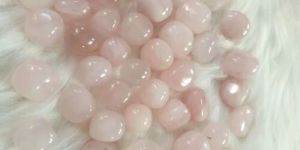 Pink Rose Quartz Tumbled Stone