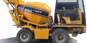 Self Loading Concrete Mixer