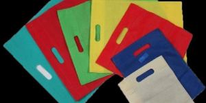 D-Cut Non Woven Bags