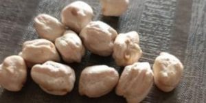 White Chickpeas