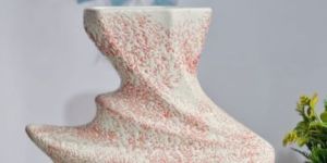 Red RD Design Peacock Shape Flower Pot