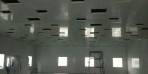 Modular Clean Room Partition
