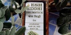 Drumstick Hair Body Oil