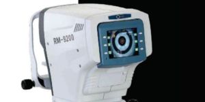 Eyevis Autorefractometer