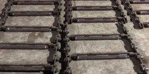 FORGED LINK CHAIN WITH SCRAPPERS