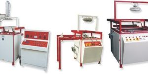 Vacuum Forming Machine