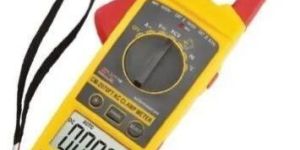 Digital Clamp Meter