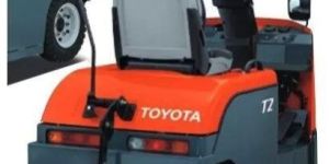 Towing Battery Tractors