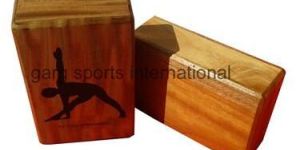 YOGA WOODEN BLOCK