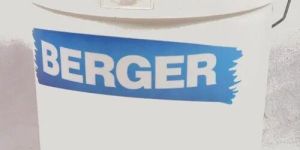 Chlorinated Rubber Paint