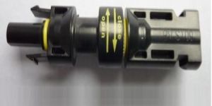 MC4 FUSE CONNECTOR