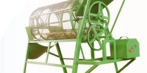 SAND SIEVING MACHINE