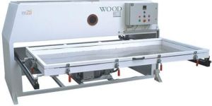 Vacuum Forming Machine