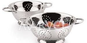 Colanders
