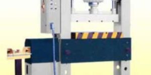 UNIVERSAL HYDRAULIC PRESSES