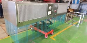 Vertical Laminar Airflow Ceiling Suspended Version