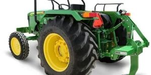John Deere Subsoiler